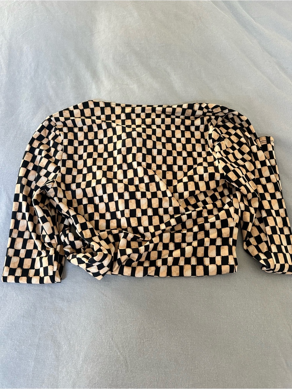 Abercrombie Checkerboard Long Sleeve Bodysuit in Black & Cream - Picture 3 of 4